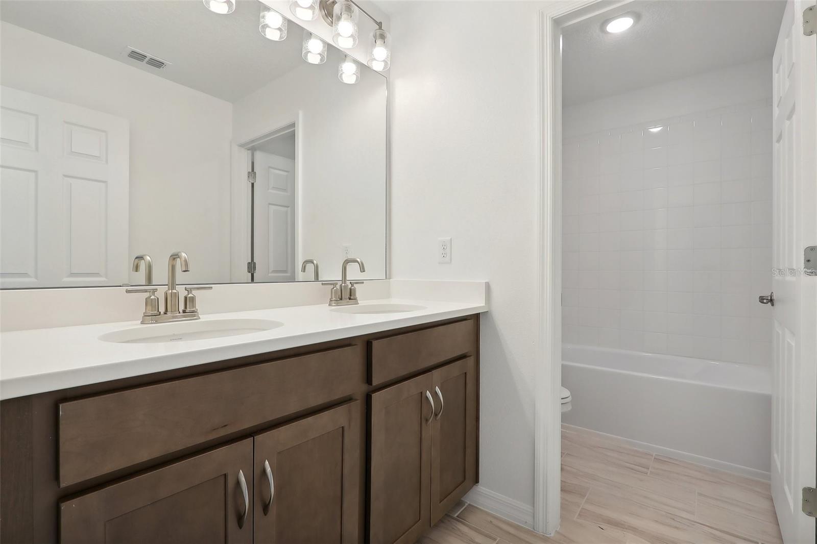 27512 STELLAR SEA WAY, HOWEY IN THE HILLS, FL, 34737
