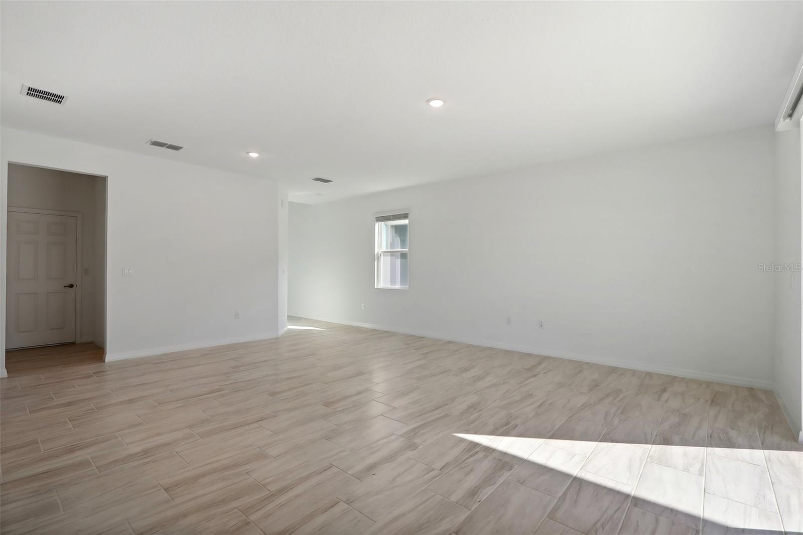 27512 STELLAR SEA WAY, HOWEY IN THE HILLS, FL, 34737