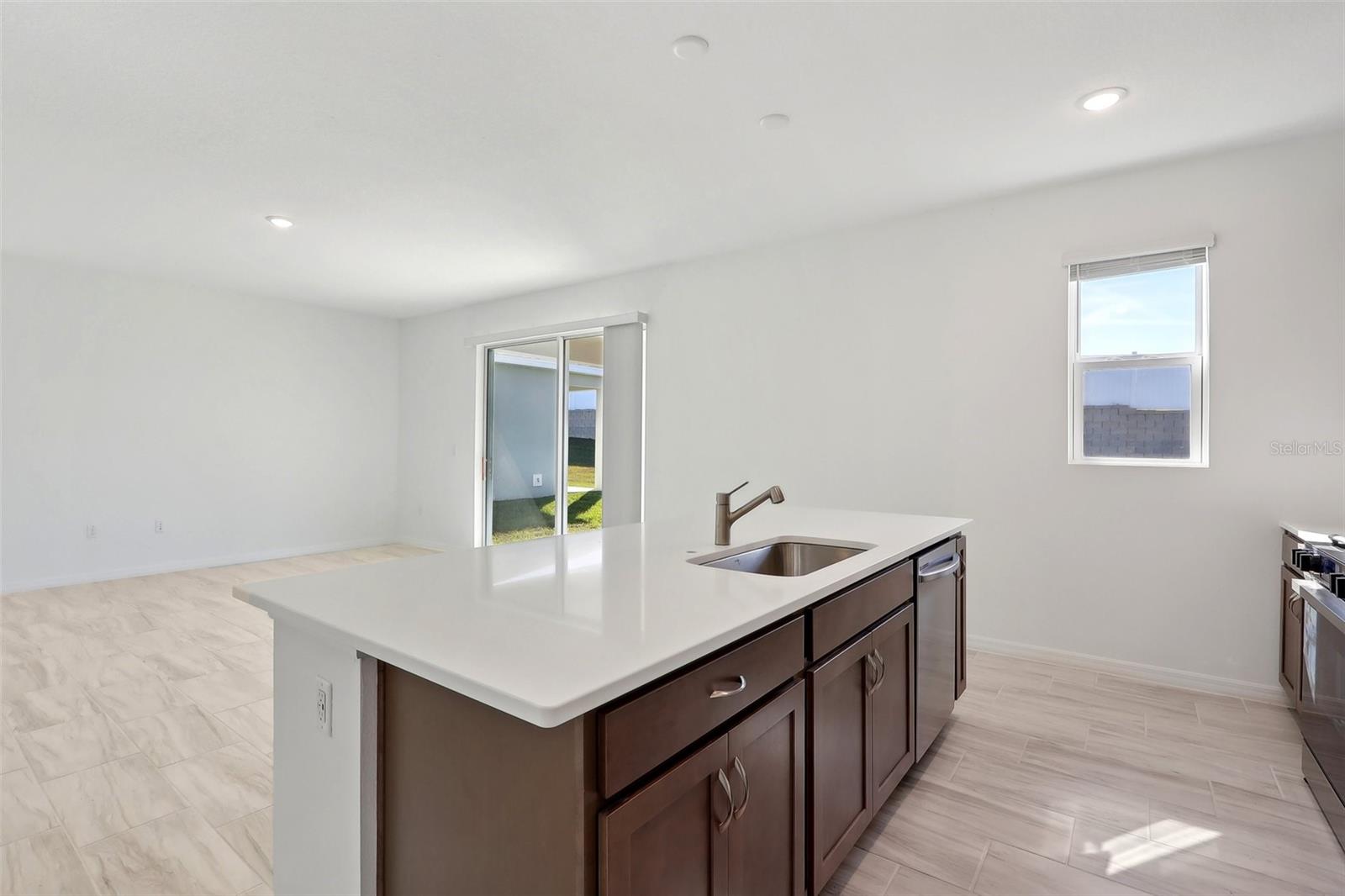 27512 STELLAR SEA WAY, HOWEY IN THE HILLS, FL, 34737