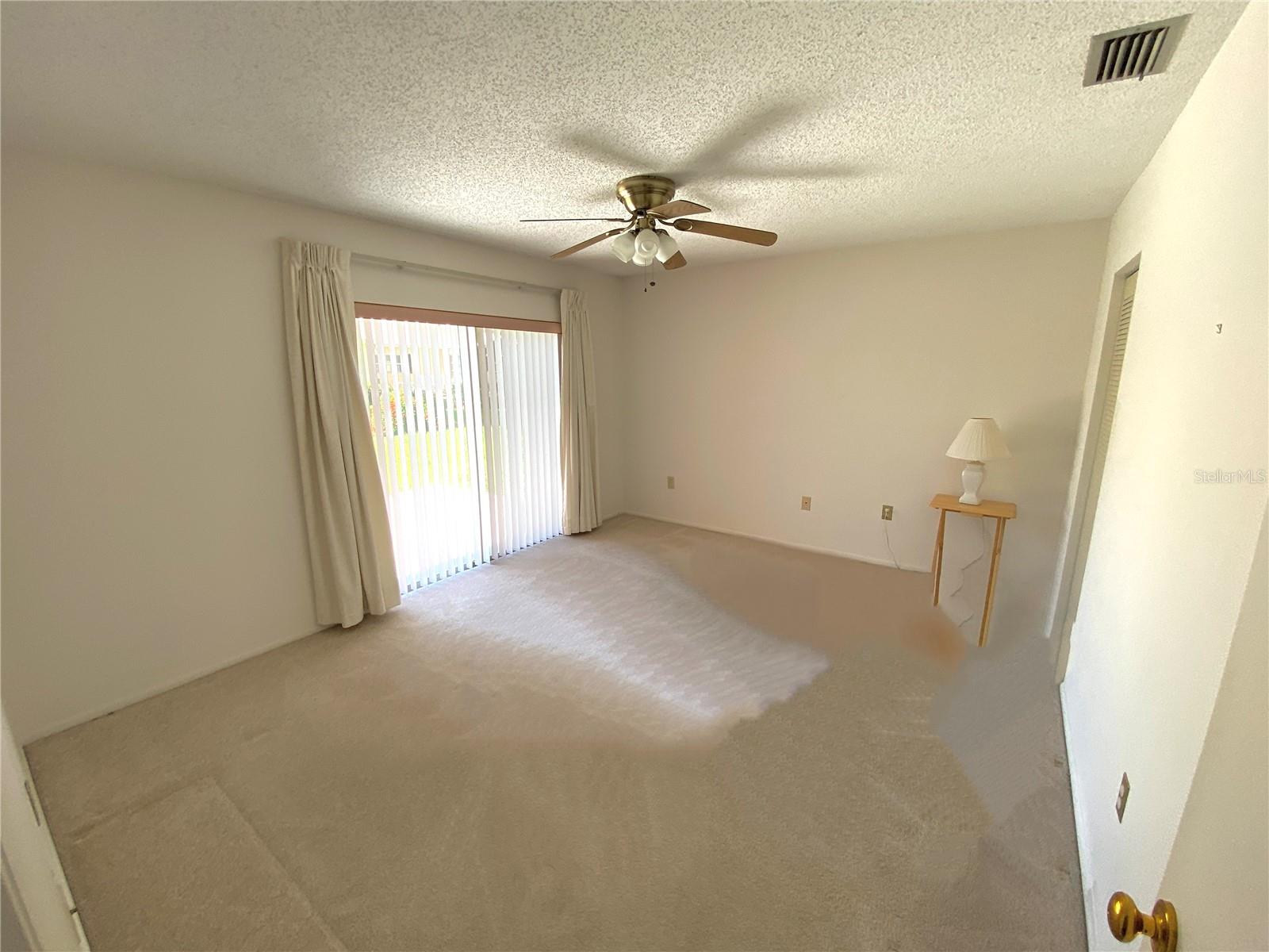 390 301 BLVD W #5B, BRADENTON, FL, 34205