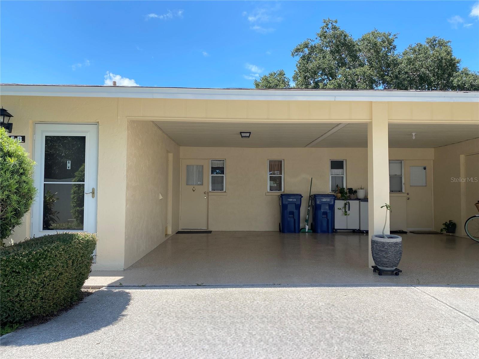 390 301 BLVD W #5B, BRADENTON, FL, 34205