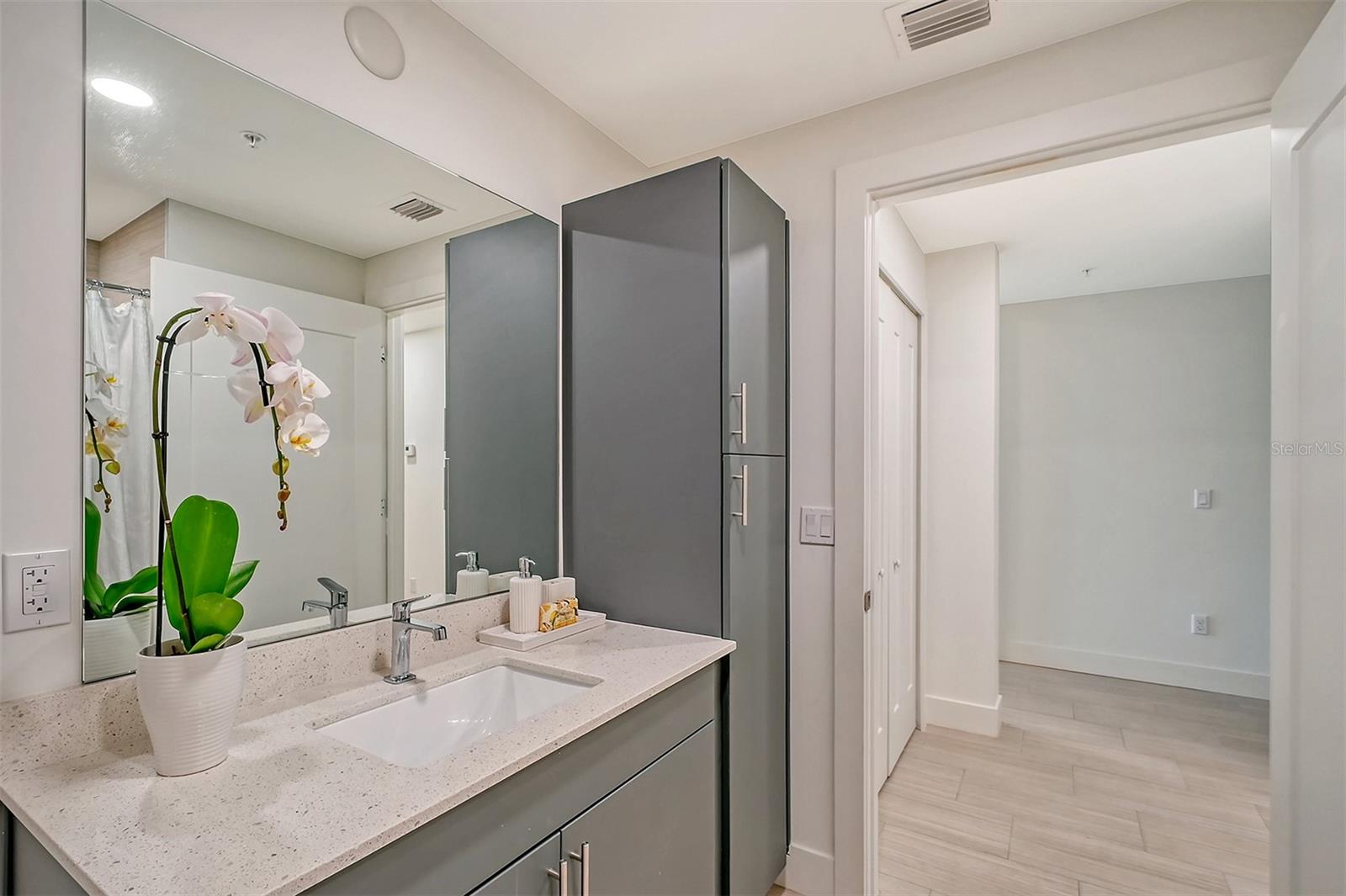 1709 N TAMIAMI TRL #310, SARASOTA, FL, 34234