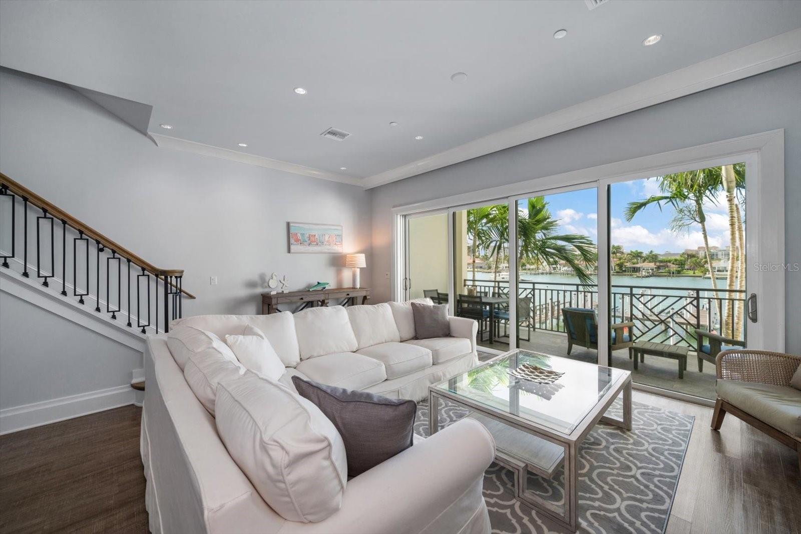 158 BRIGHTWATER DR #1, CLEARWATER BEACH, FL, 33767