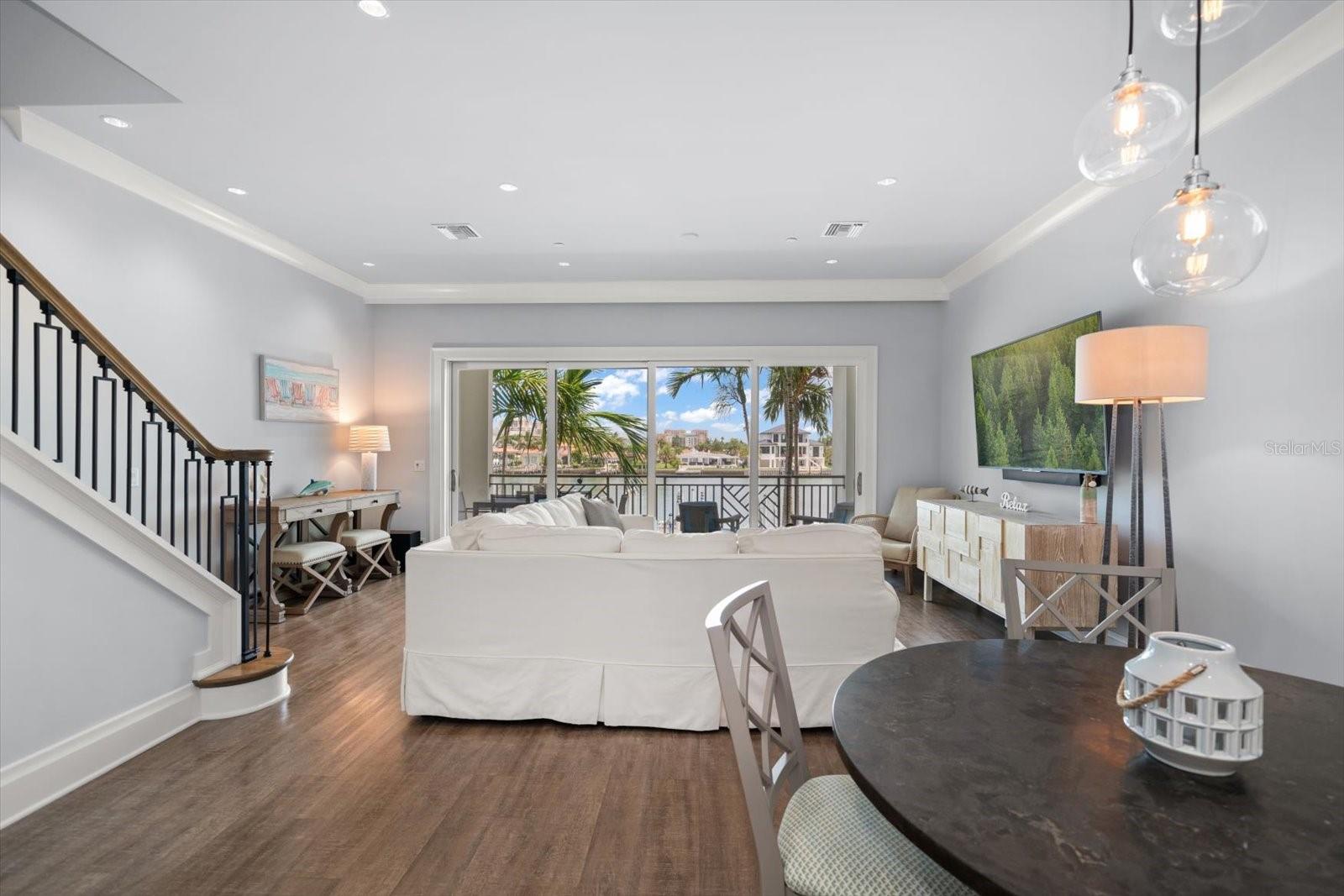 158 BRIGHTWATER DR #1, CLEARWATER BEACH, FL, 33767