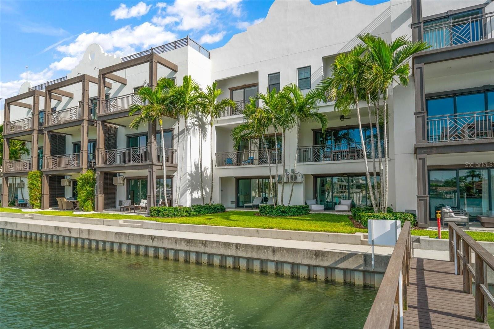 158 BRIGHTWATER DR #1, CLEARWATER BEACH, FL, 33767