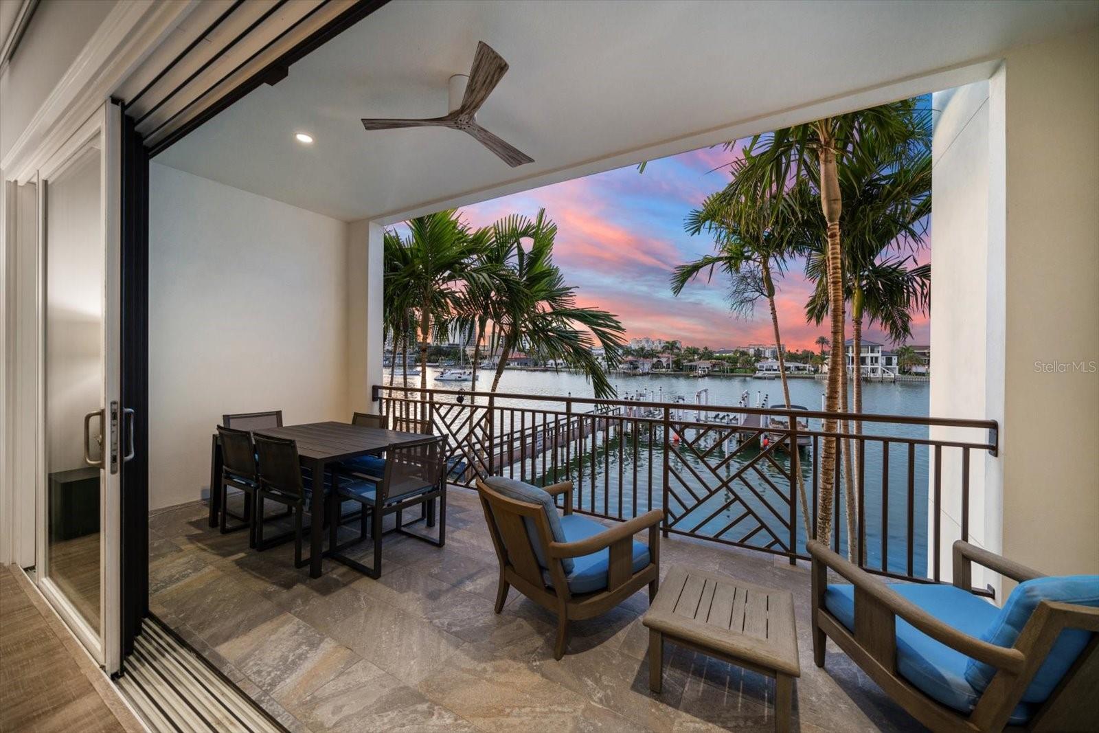 158 BRIGHTWATER DR #1, CLEARWATER BEACH, FL, 33767