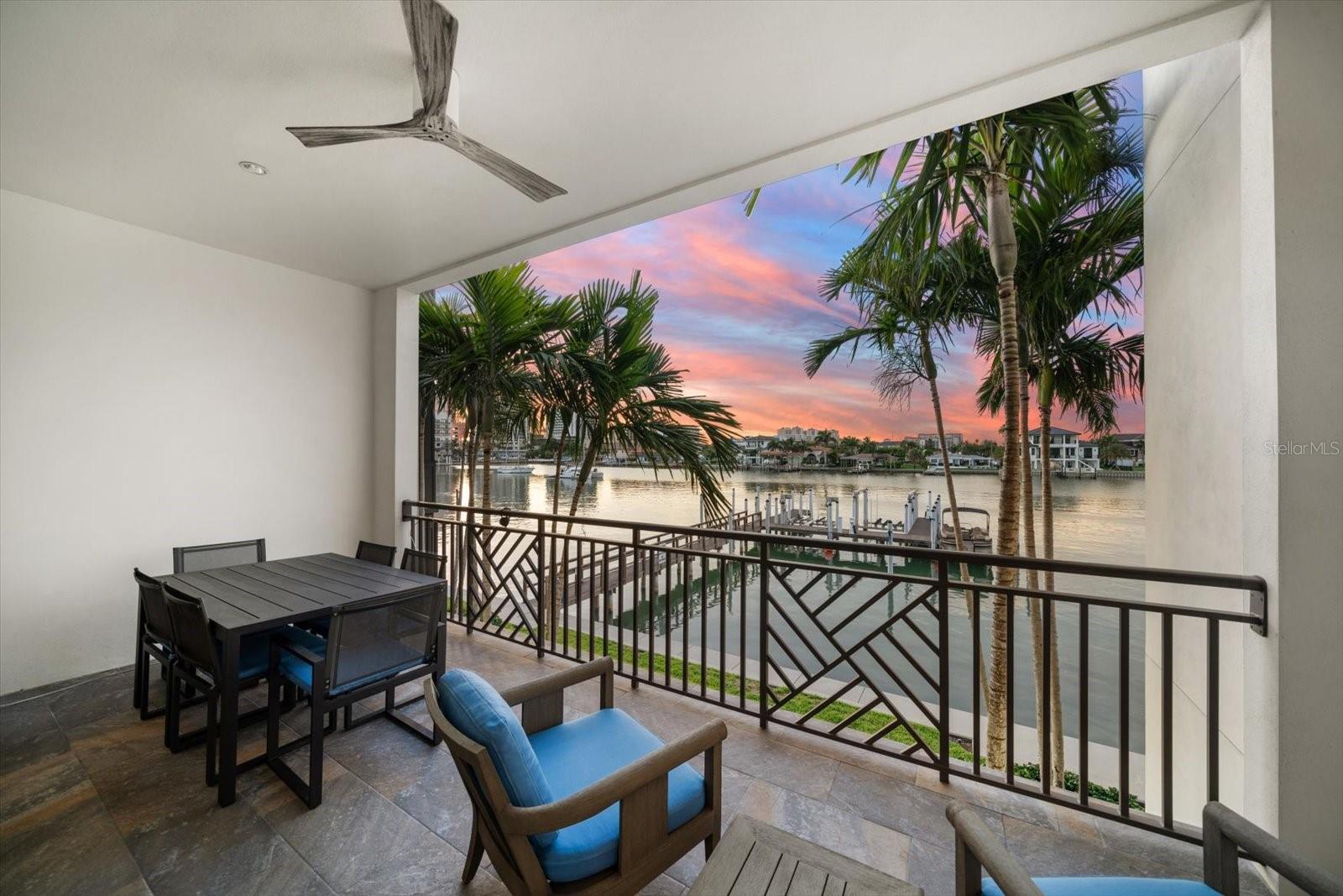158 BRIGHTWATER DR #1, CLEARWATER BEACH, FL, 33767