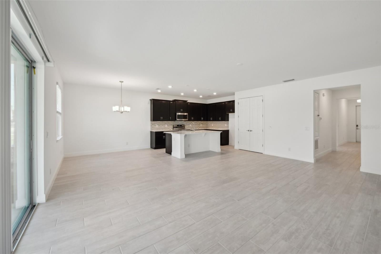 2590 CAVANAUGH DR, ORLANDO, FL, 32817