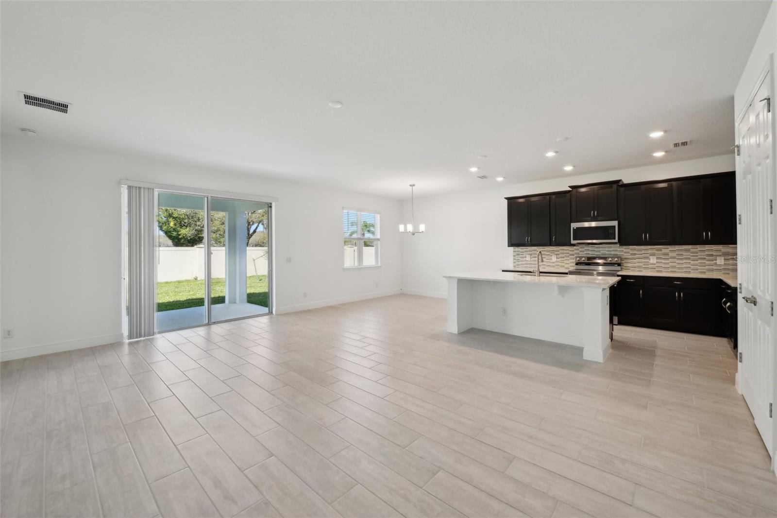 2590 CAVANAUGH DR, ORLANDO, FL, 32817