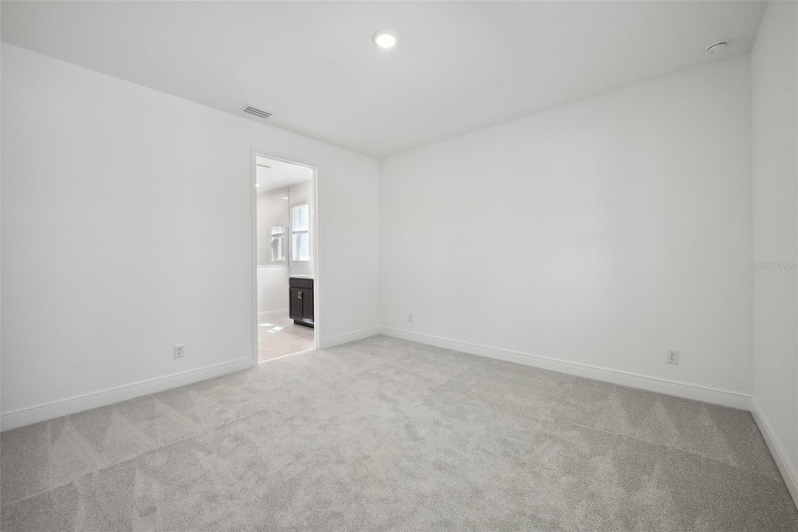 2590 CAVANAUGH DR, ORLANDO, FL, 32817