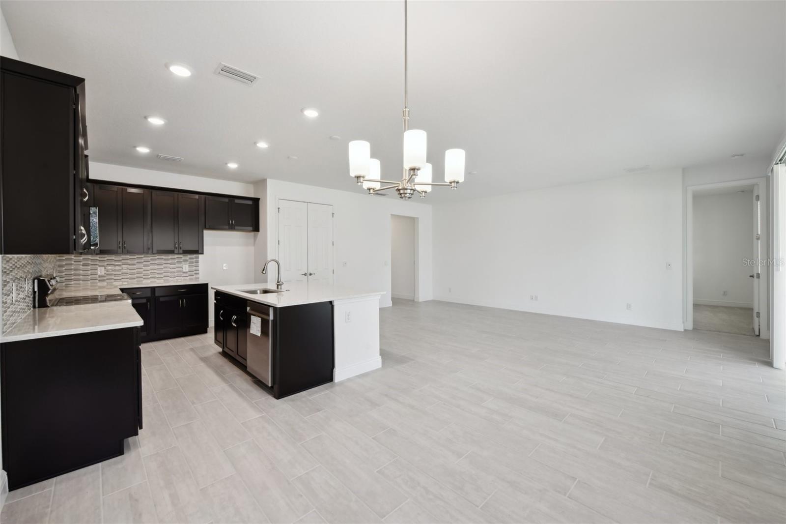 2590 CAVANAUGH DR, ORLANDO, FL, 32817