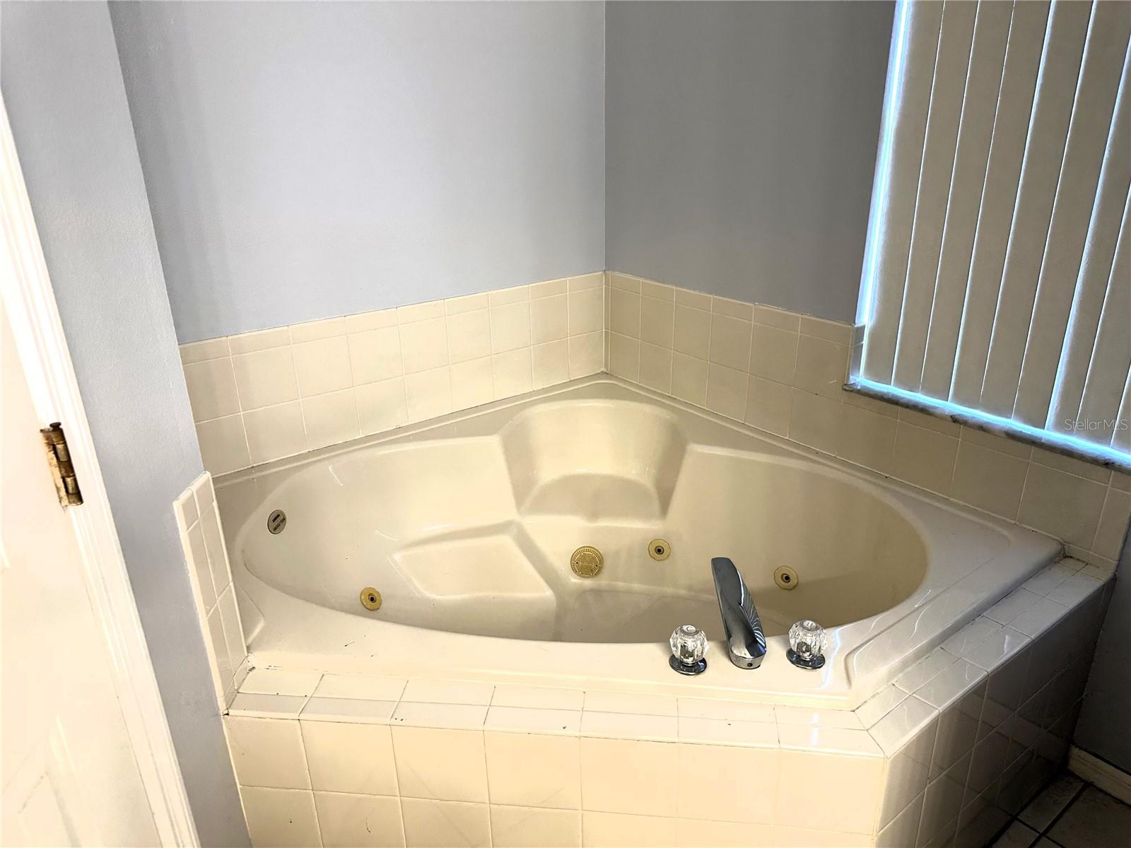 328 CHELMSFORD CT, KISSIMMEE, FL, 34758