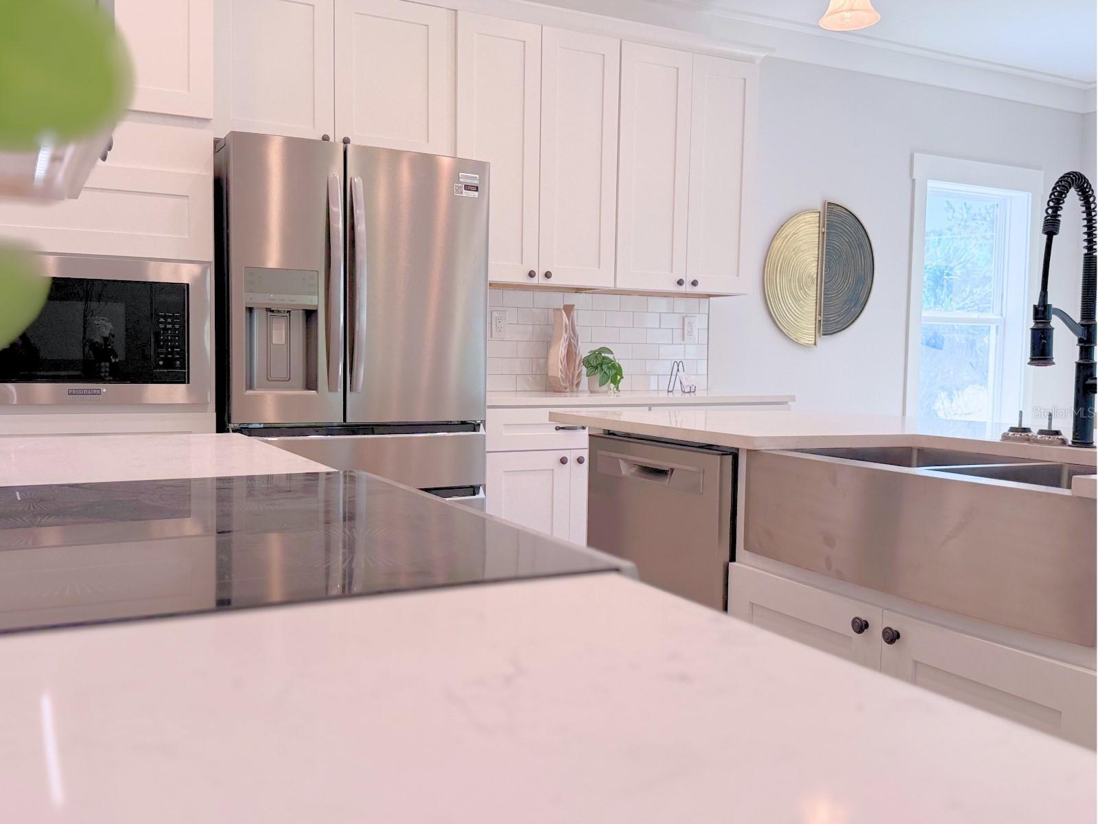 18390 FREMONT AVE, PORT CHARLOTTE, FL, 33954