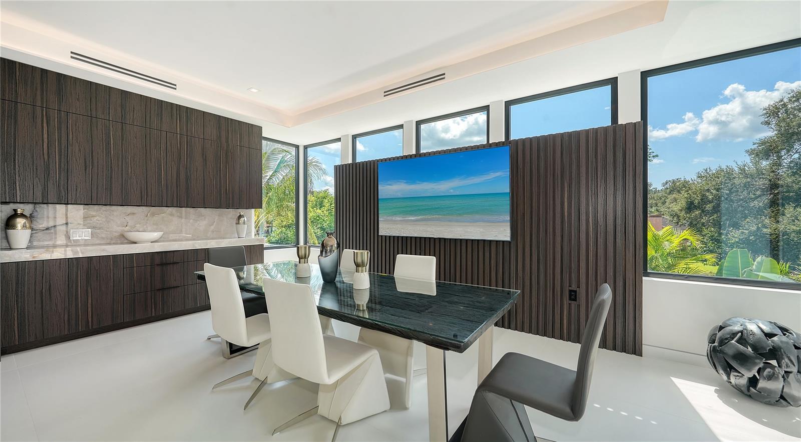 A4615836 Property Photo