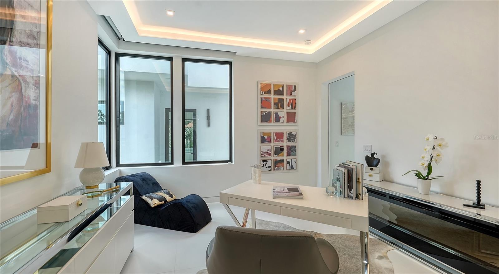 A4615836 Property Photo