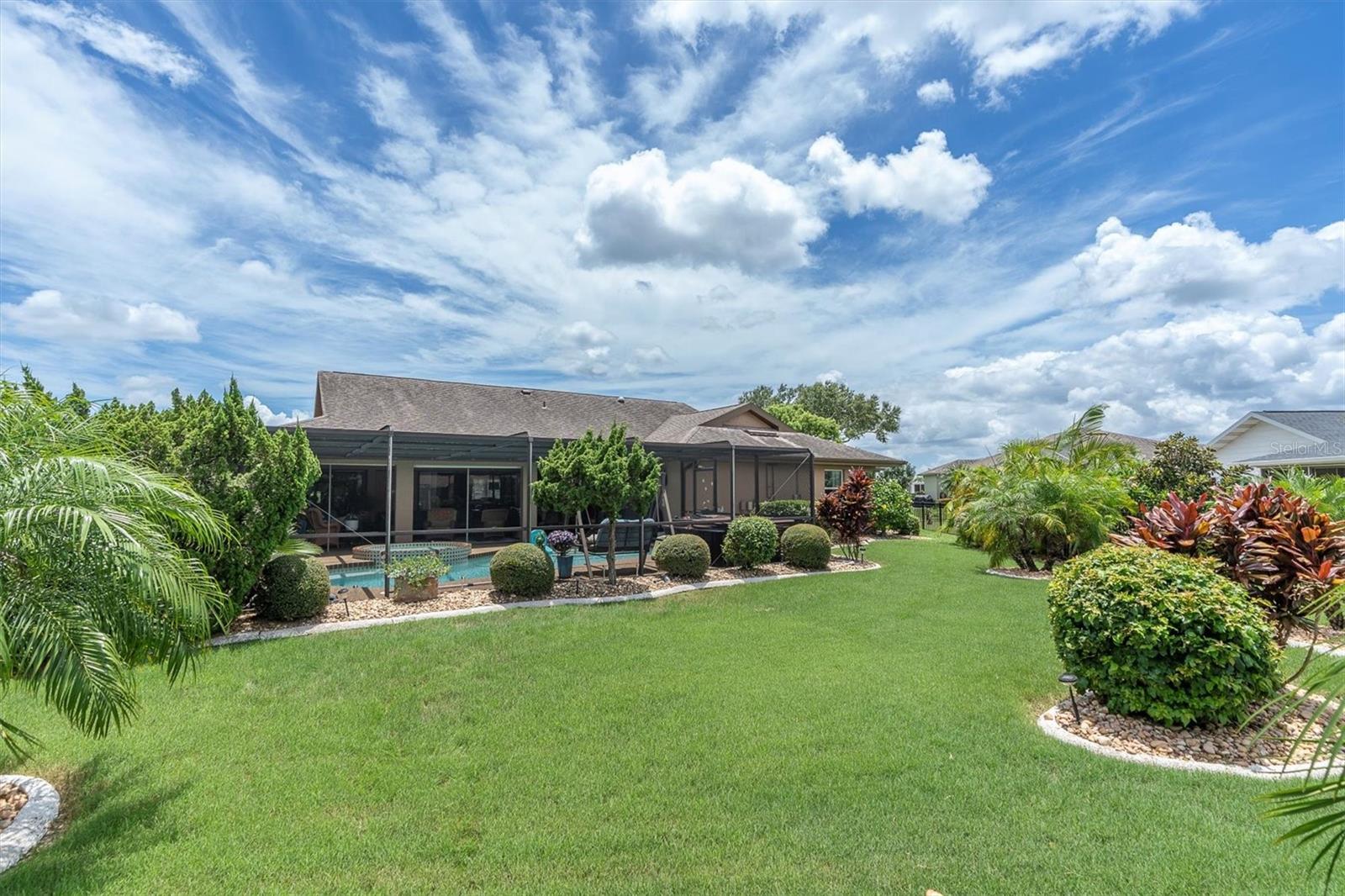 301 THORN HILL PL, SUN CITY CENTER, FL, 33573