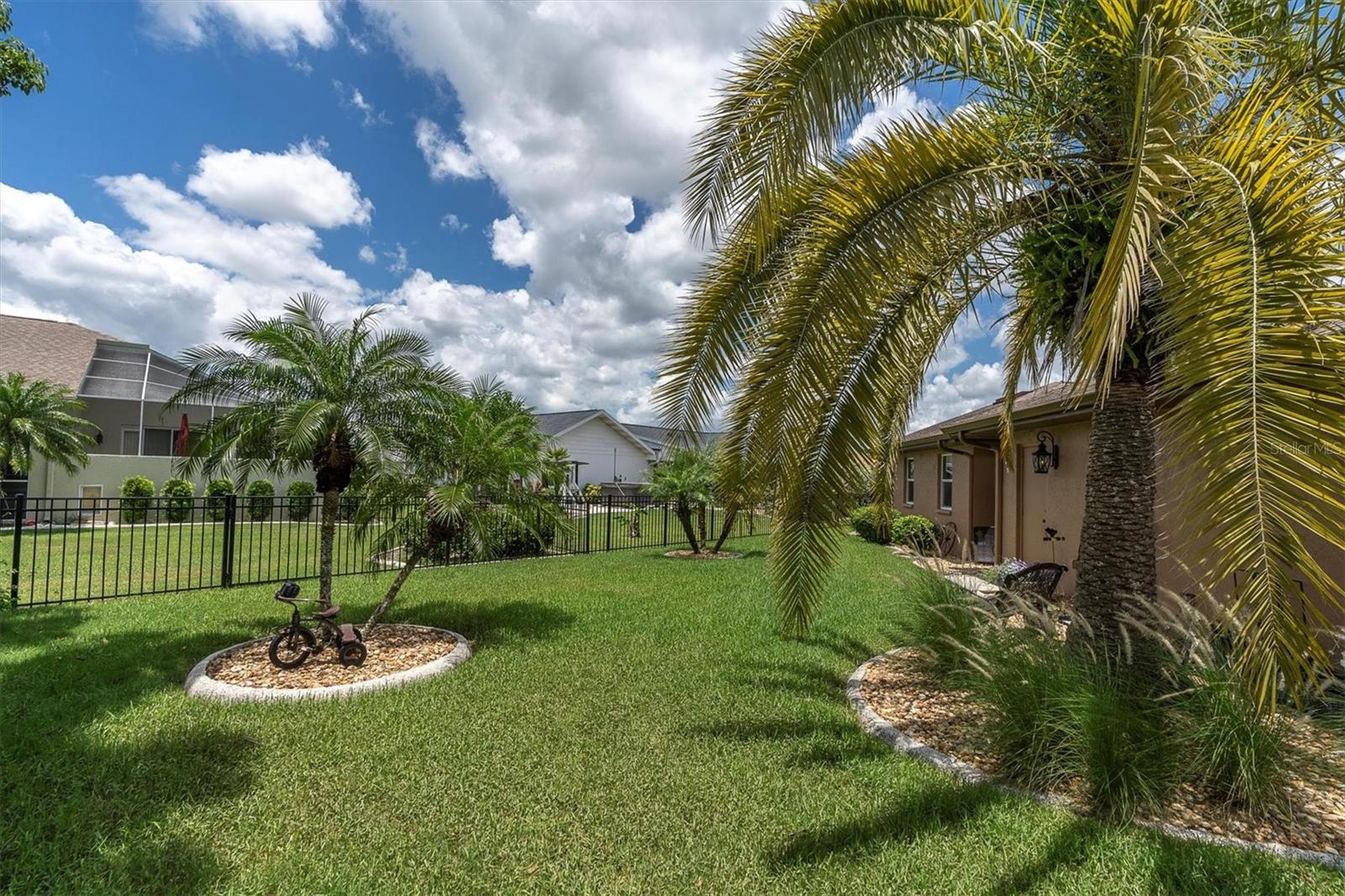 301 THORN HILL PL, SUN CITY CENTER, FL, 33573