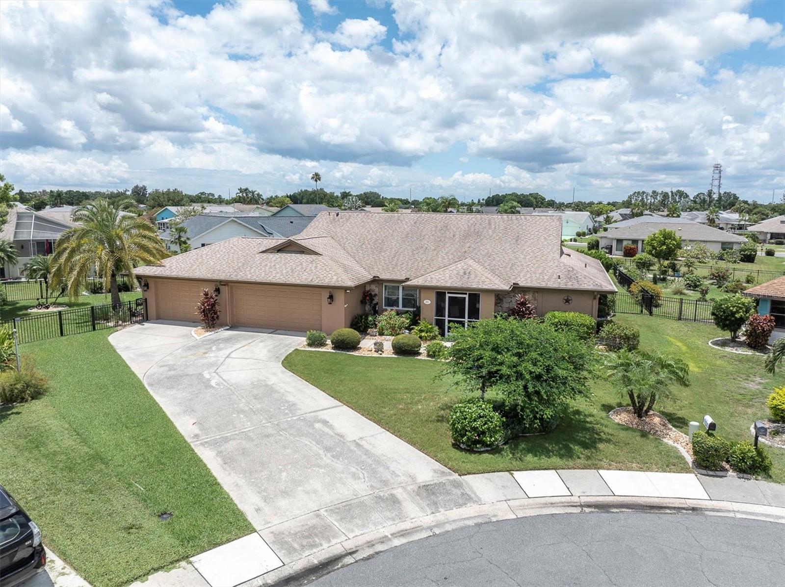 301 THORN HILL PL, SUN CITY CENTER, FL, 33573