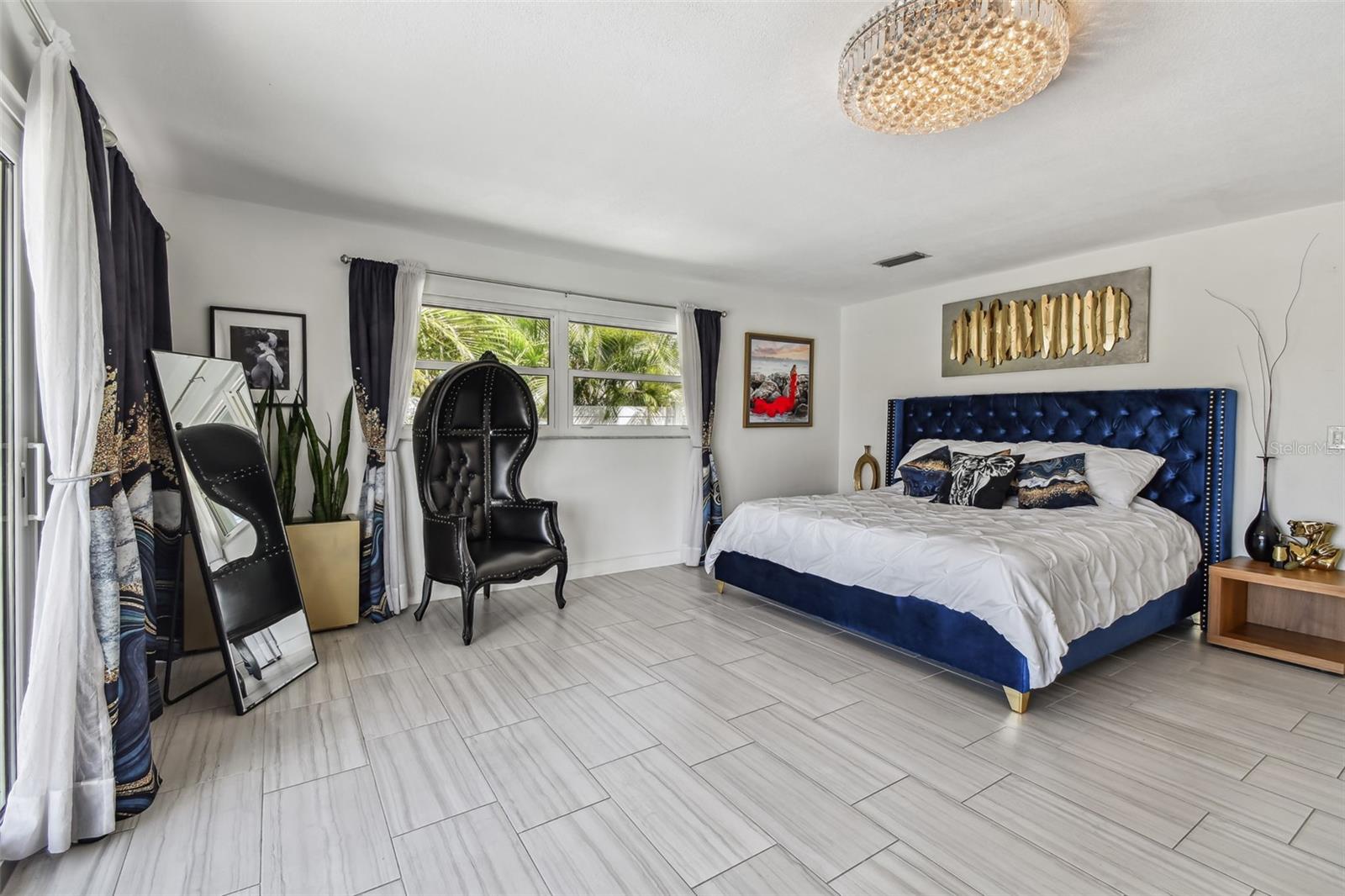 221 HOWARD DR, BELLEAIR BEACH, FL, 33786