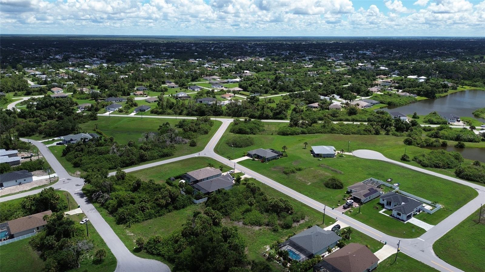 275 INDIAN CREEK DR, ROTONDA WEST, FL, 33947