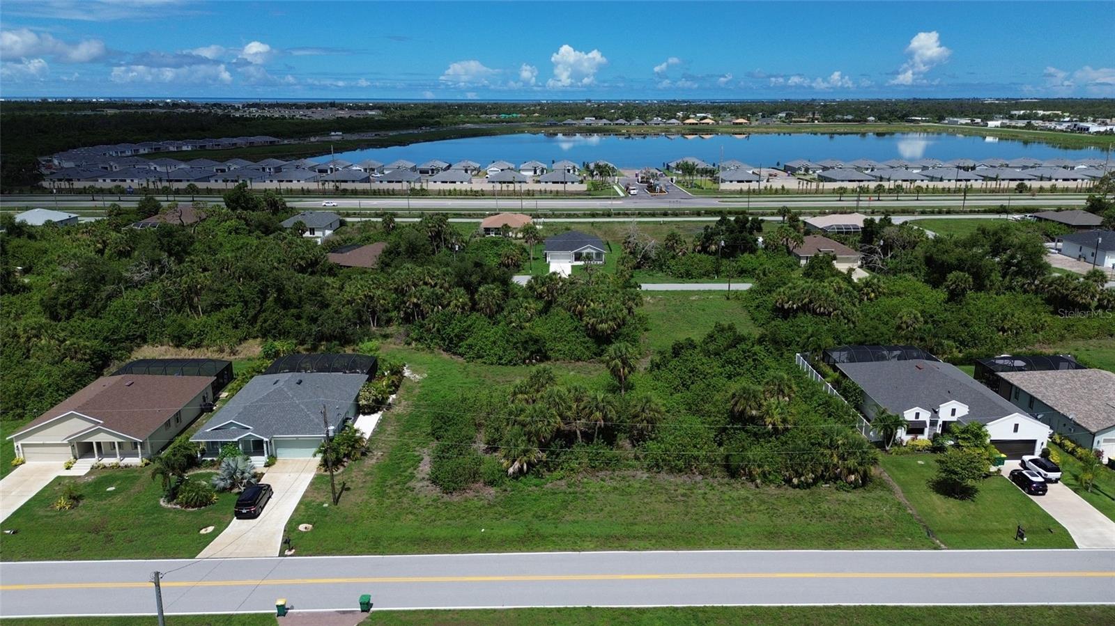 275 INDIAN CREEK DR, ROTONDA WEST, FL, 33947