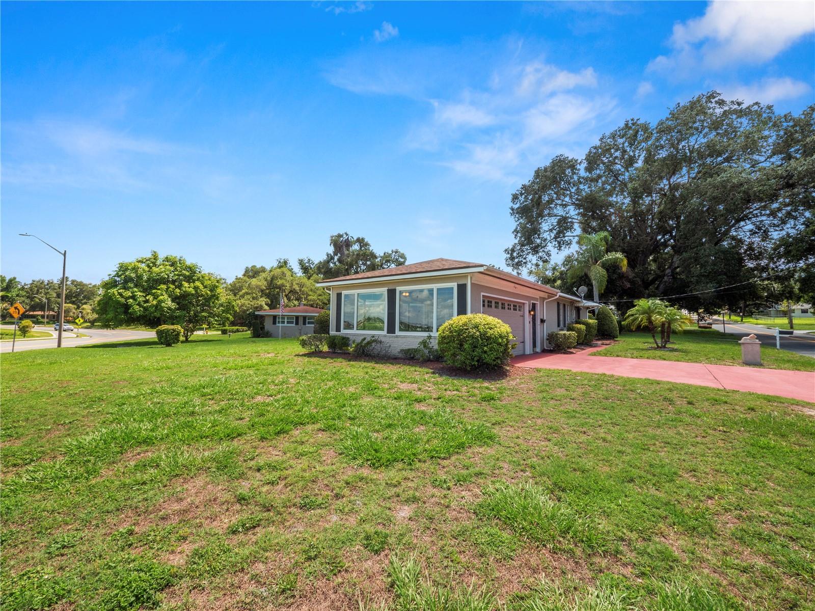 1342 W LAKE PARKER DR, LAKELAND, FL, 33805