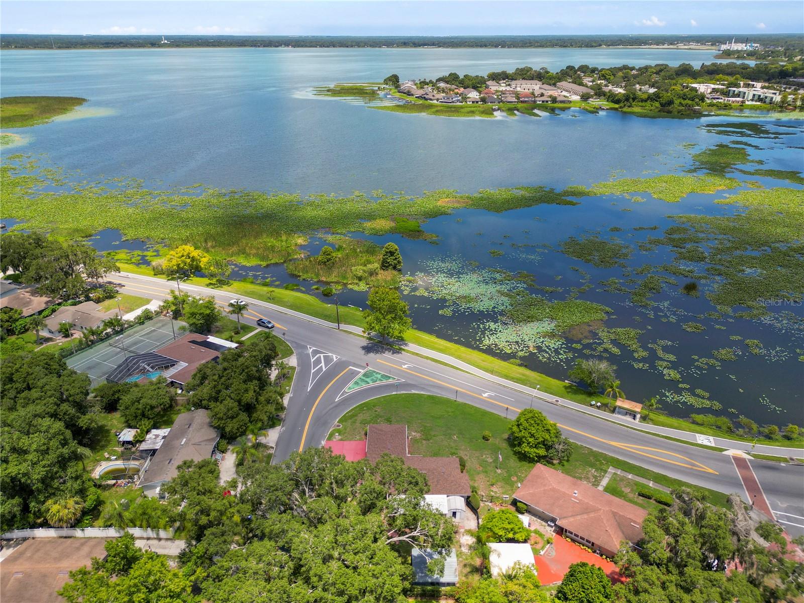 1342 W LAKE PARKER DR, LAKELAND, FL, 33805