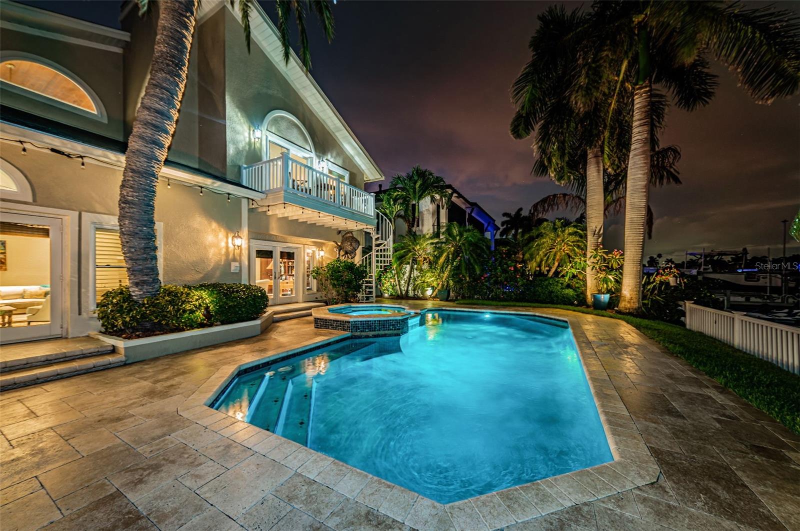 10109 TARPON DR, TREASURE ISLAND, FL, 33706