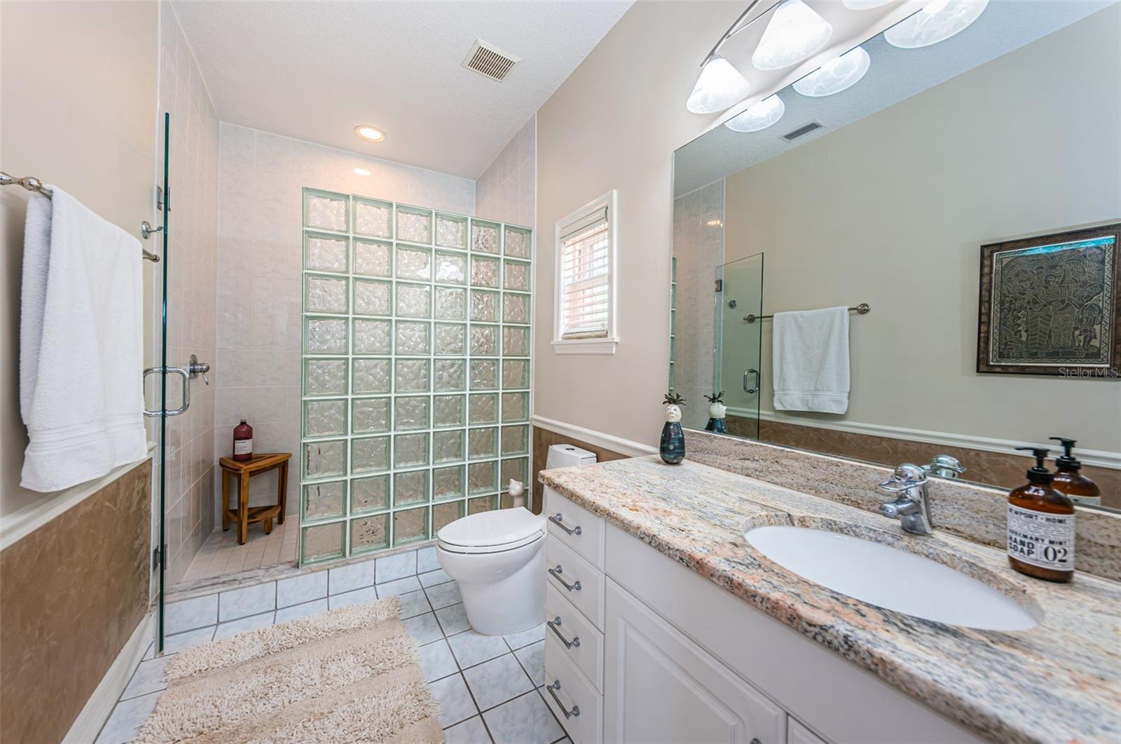 10109 TARPON DR, TREASURE ISLAND, FL, 33706