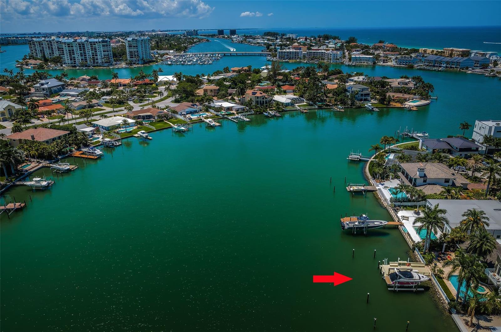 10109 TARPON DR, TREASURE ISLAND, FL, 33706