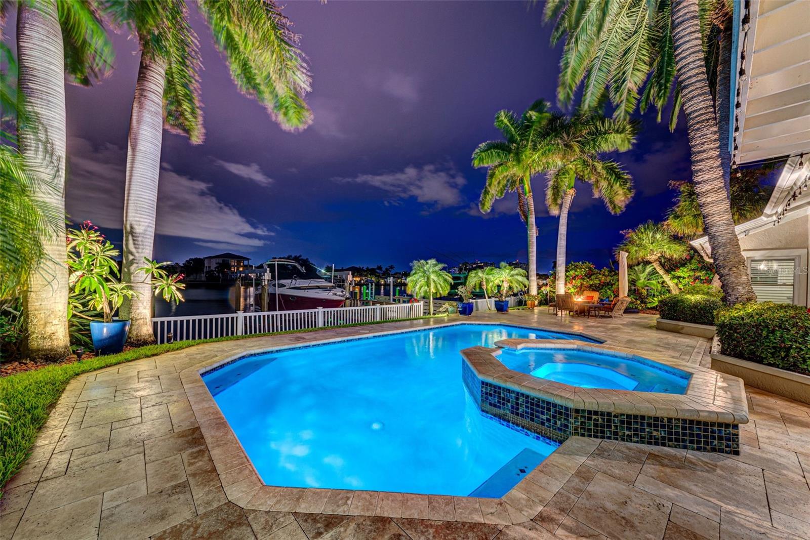 10109 TARPON DR, TREASURE ISLAND, FL, 33706