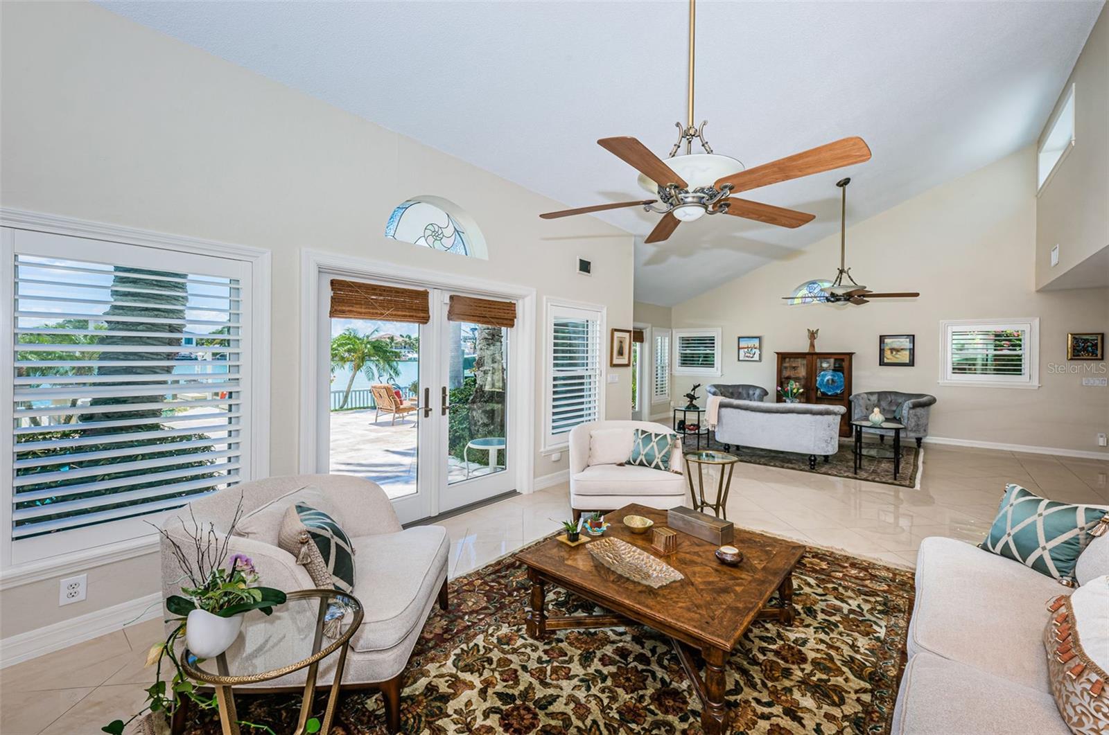 10109 TARPON DR, TREASURE ISLAND, FL, 33706