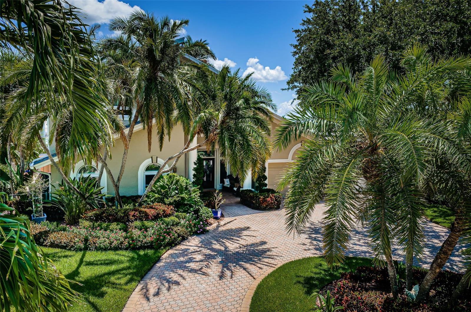 10109 TARPON DR, TREASURE ISLAND, FL, 33706