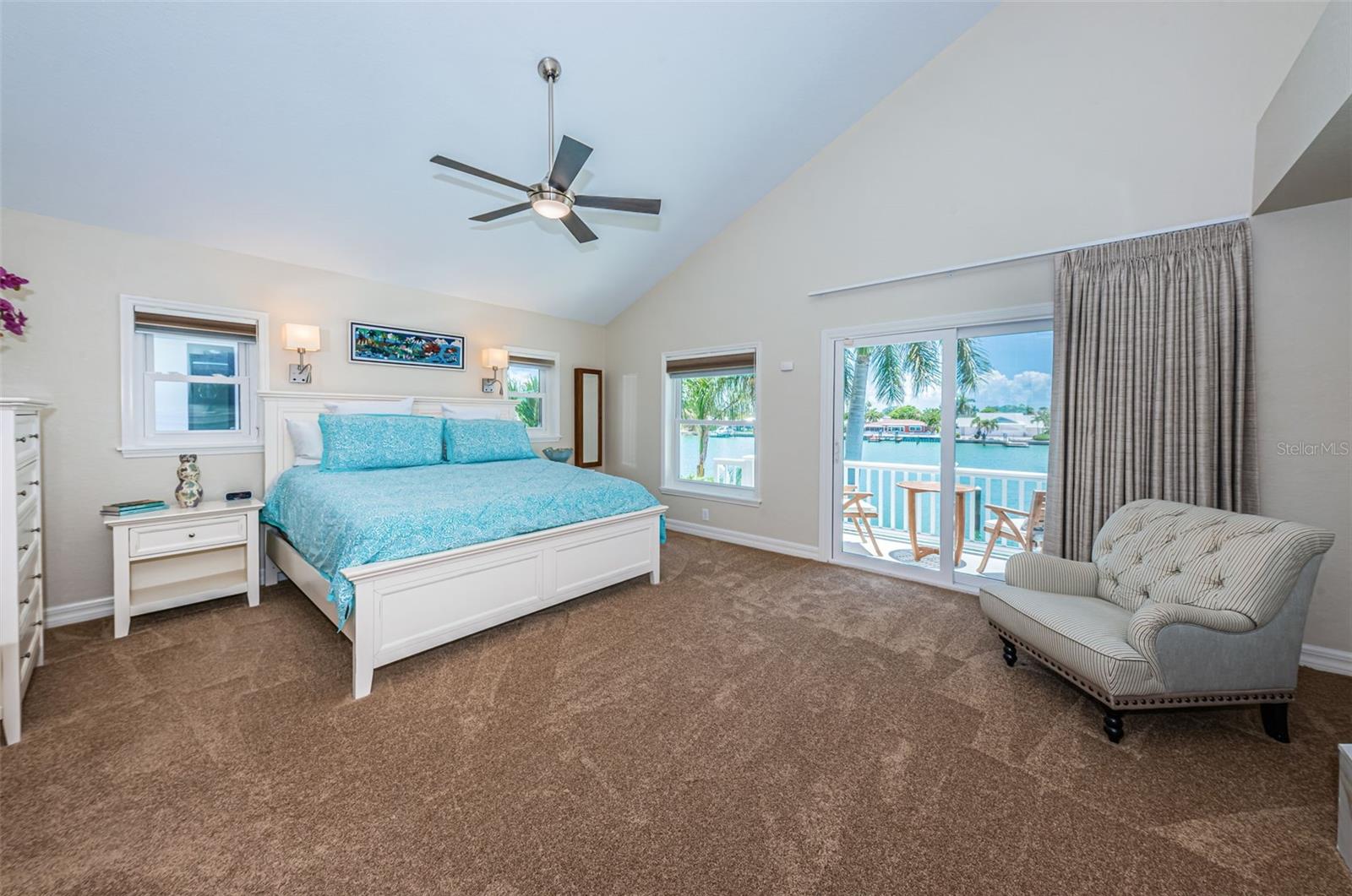 10109 TARPON DR, TREASURE ISLAND, FL, 33706