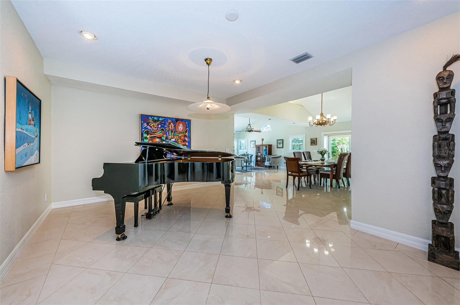 10109 TARPON DR, TREASURE ISLAND, FL, 33706