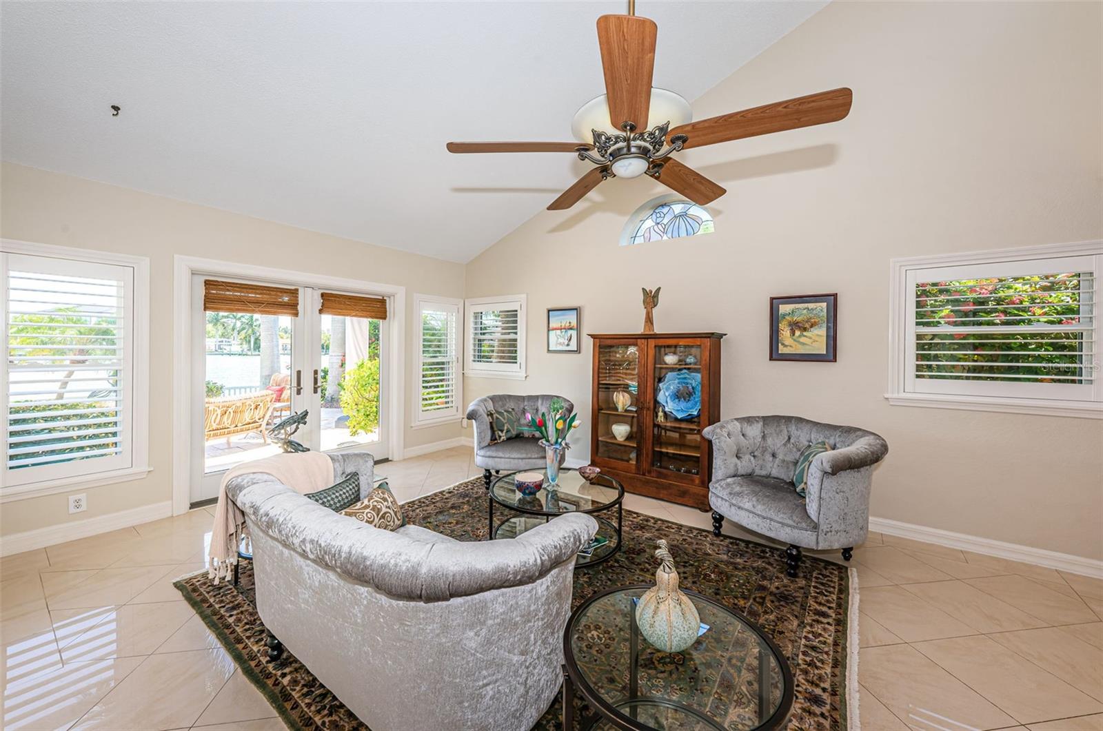 10109 TARPON DR, TREASURE ISLAND, FL, 33706