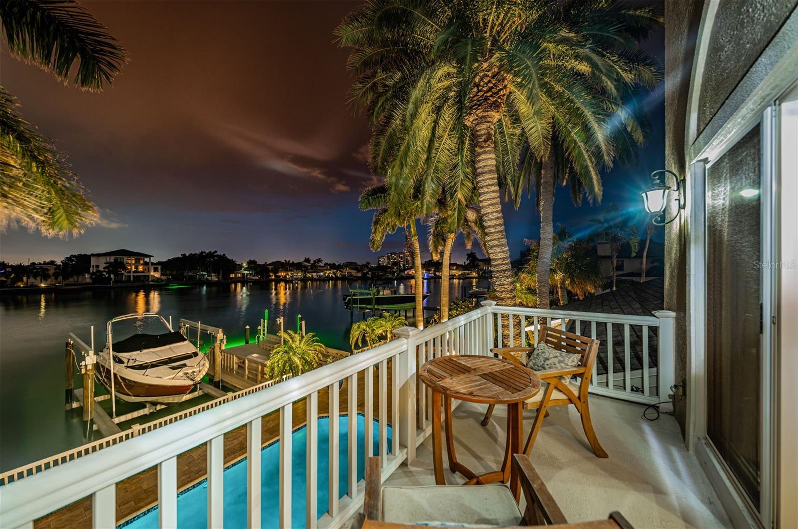 10109 TARPON DR, TREASURE ISLAND, FL, 33706