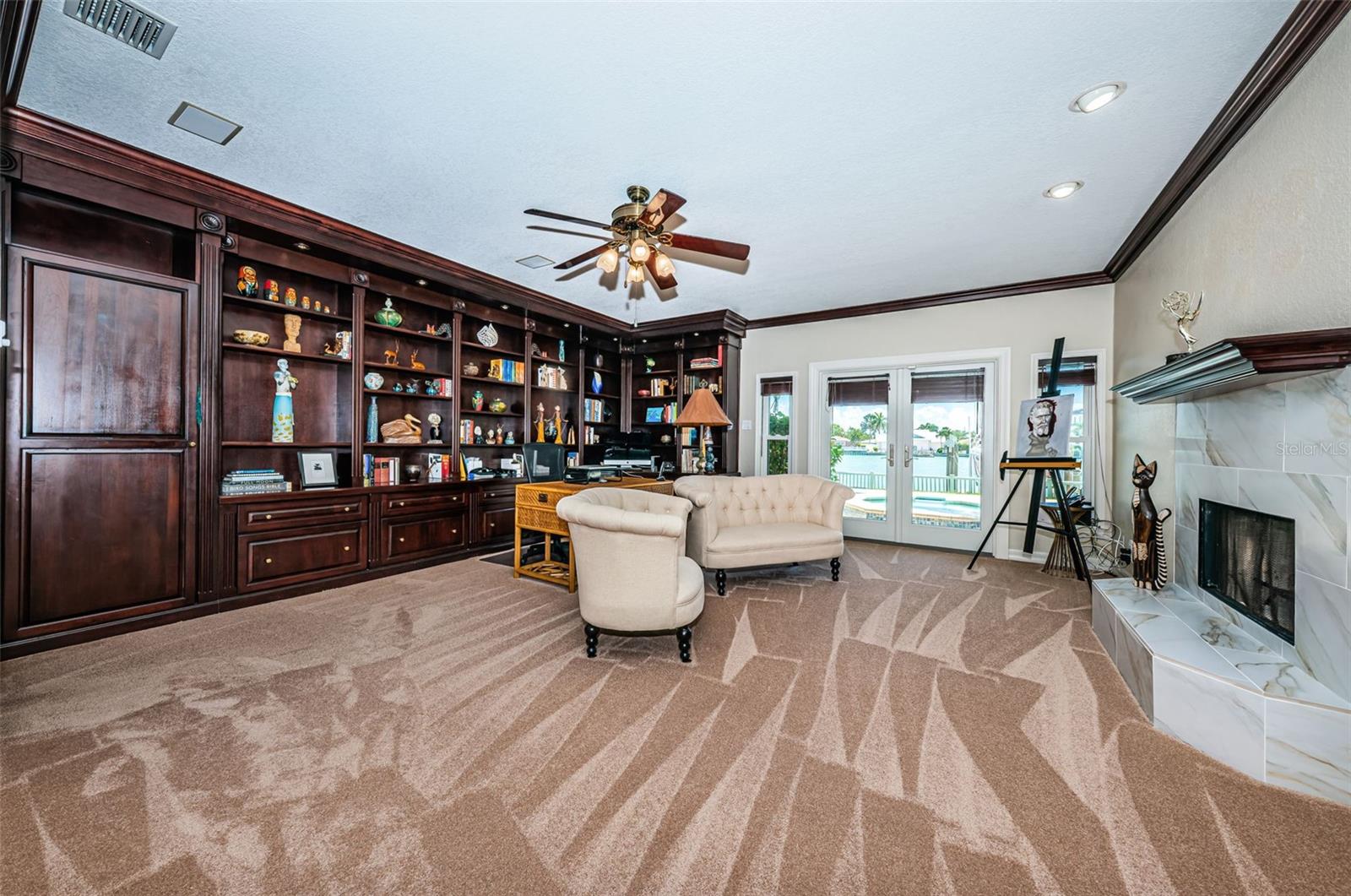 10109 TARPON DR, TREASURE ISLAND, FL, 33706