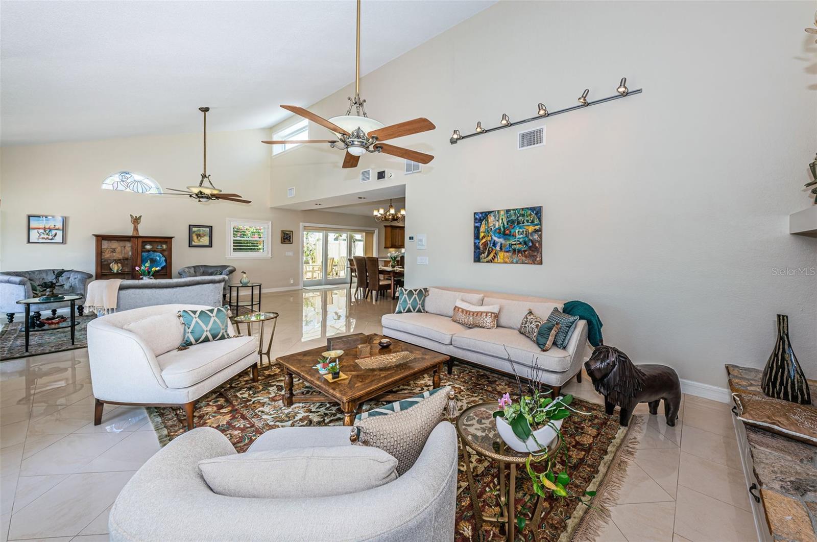 10109 TARPON DR, TREASURE ISLAND, FL, 33706