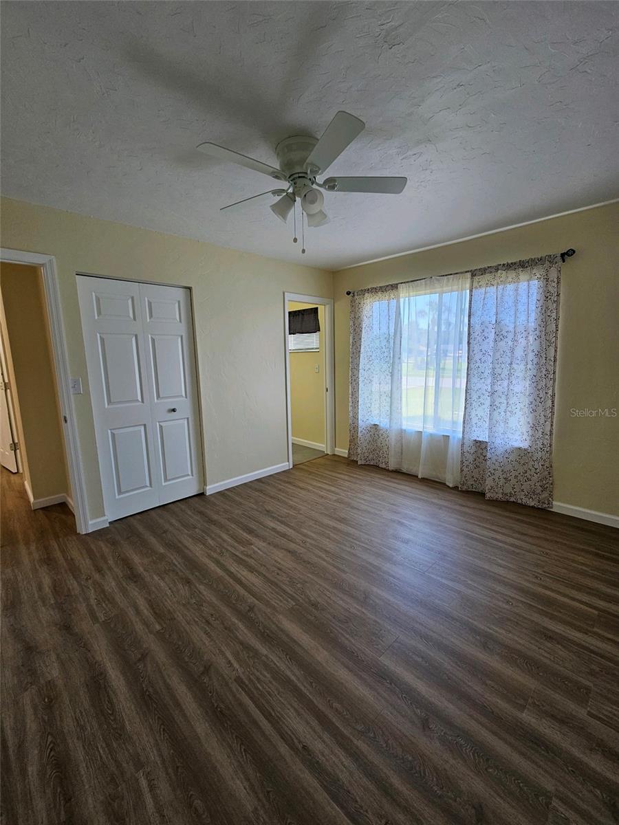 1286 HILLCREST AVE NW, PORT CHARLOTTE, FL, 33948