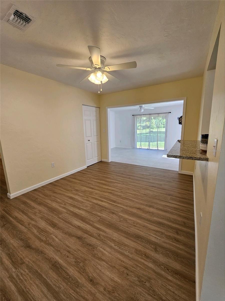1286 HILLCREST AVE NW, PORT CHARLOTTE, FL, 33948