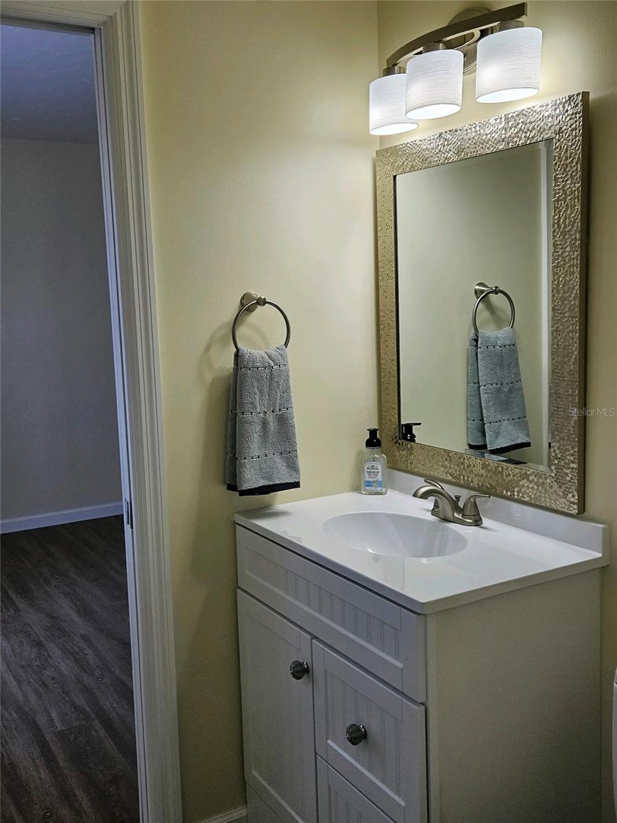 1286 HILLCREST AVE NW, PORT CHARLOTTE, FL, 33948