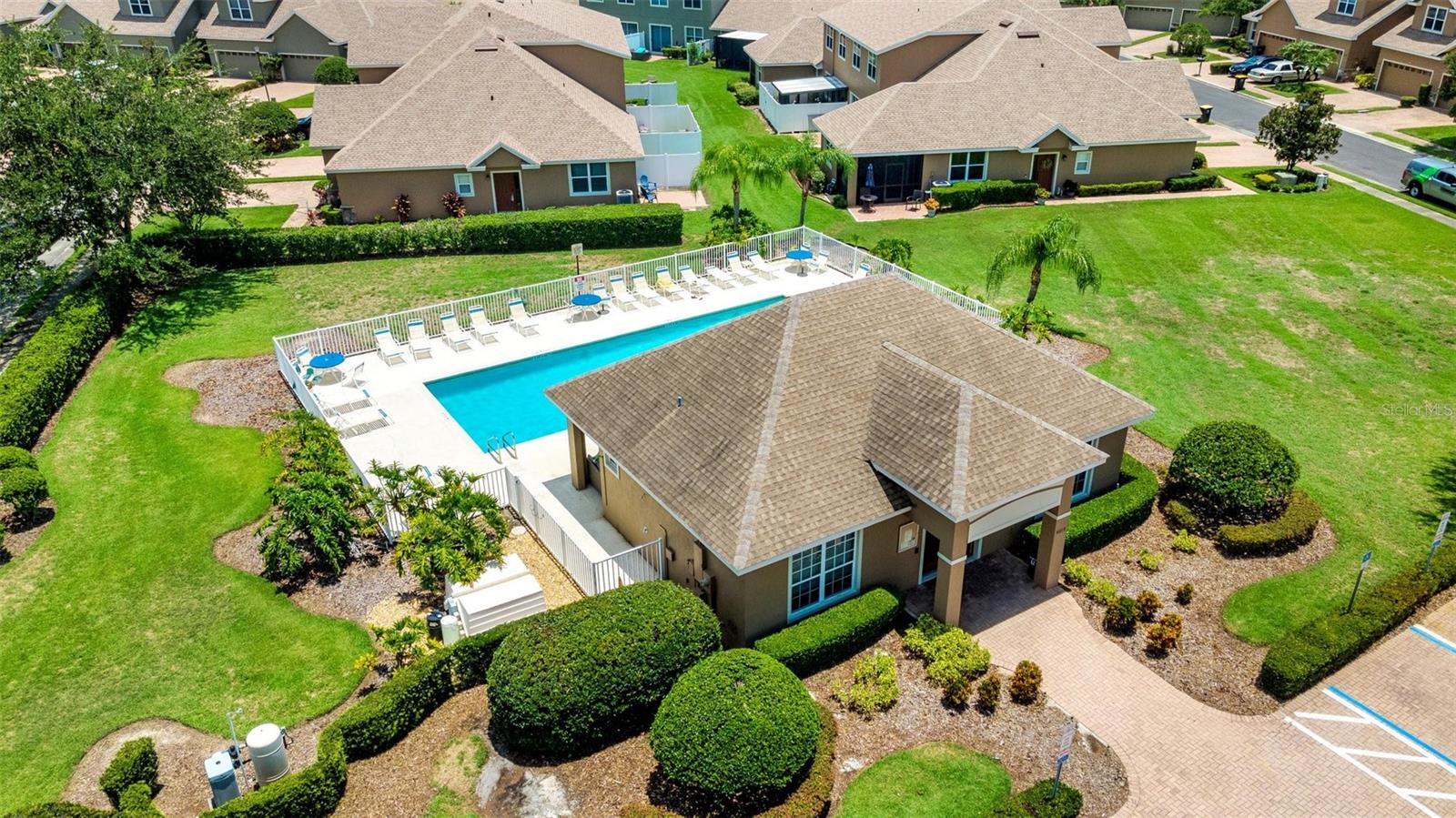 6477 SEDGEFORD DR, LAKELAND, FL, 33811
