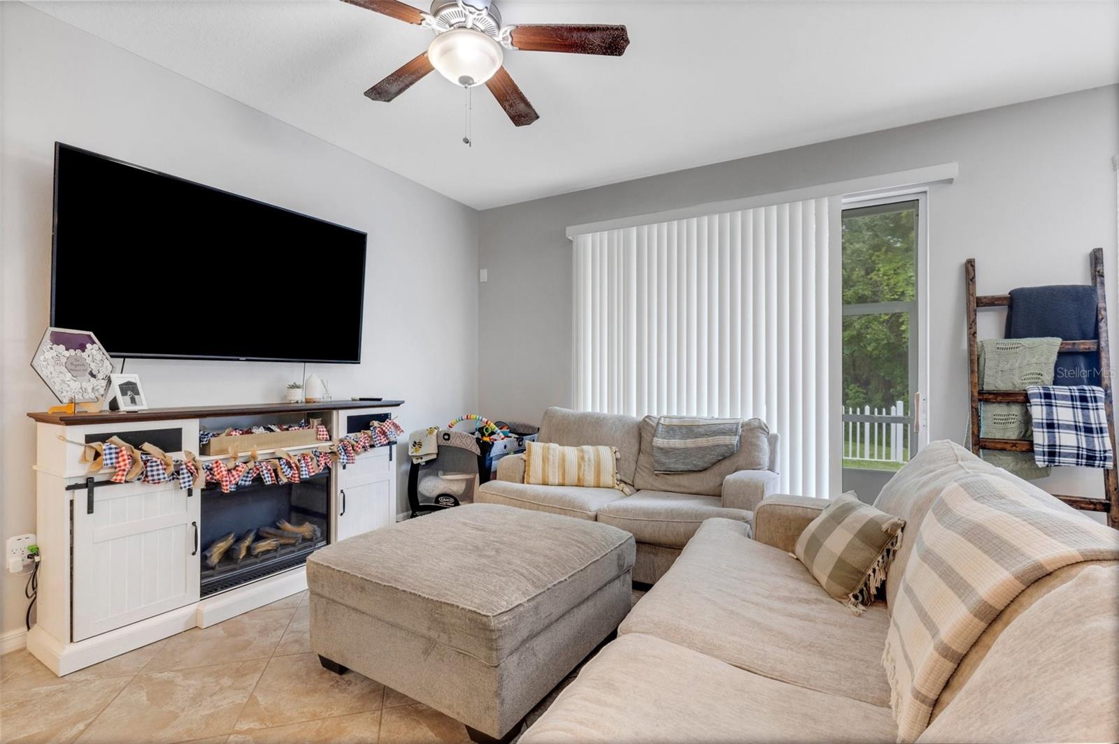 6477 SEDGEFORD DR, LAKELAND, FL, 33811