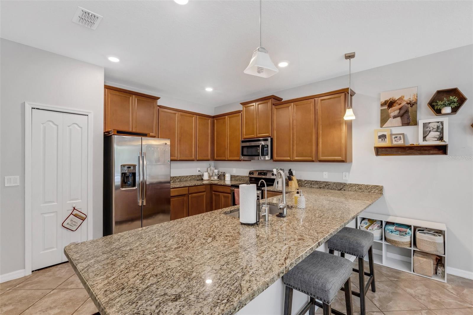 6477 SEDGEFORD DR, LAKELAND, FL, 33811