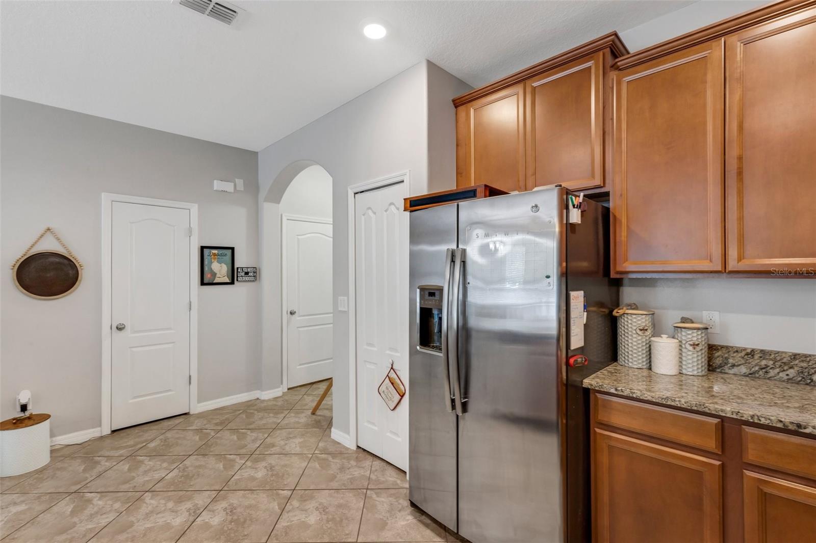 6477 SEDGEFORD DR, LAKELAND, FL, 33811