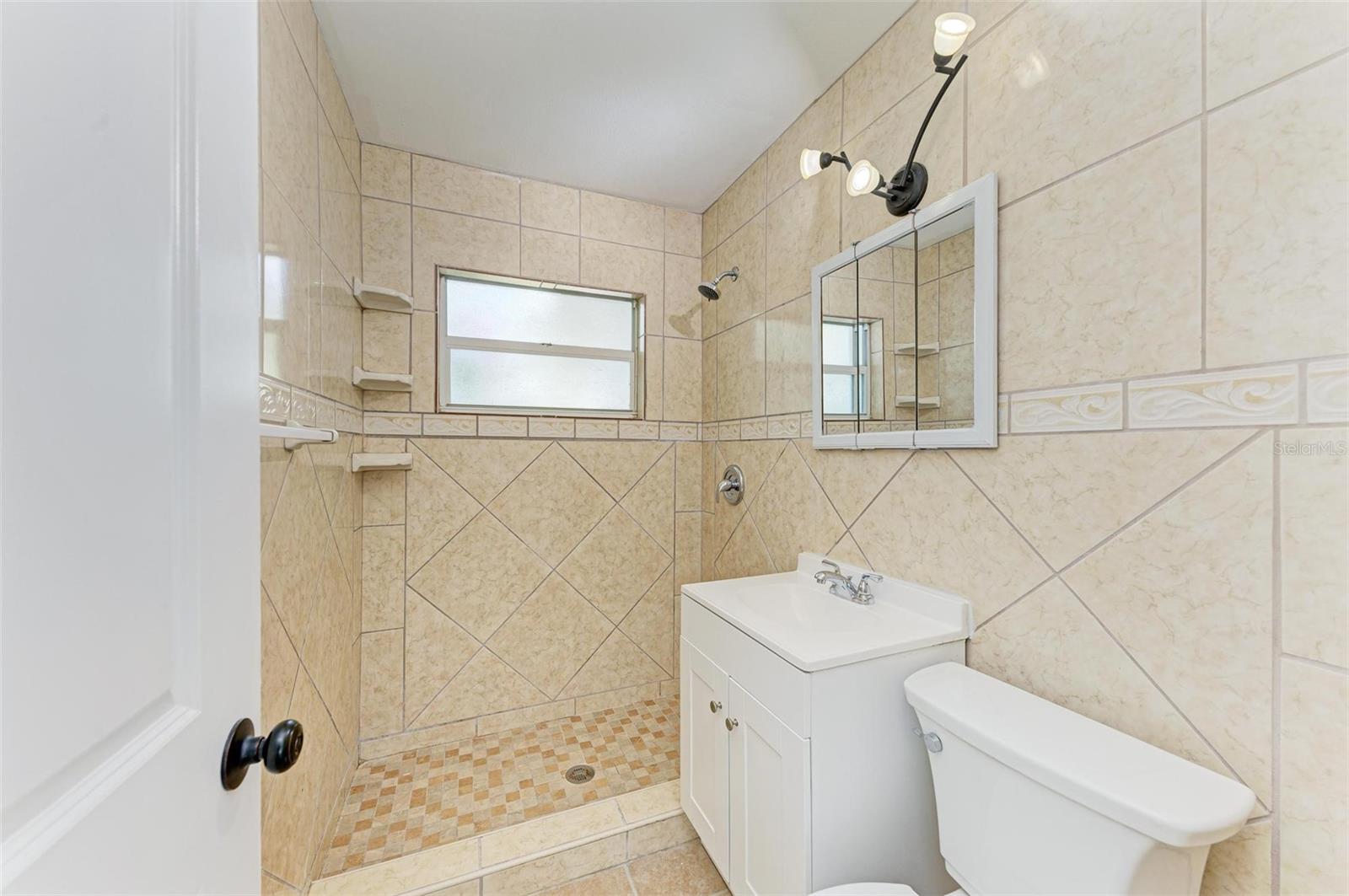 818 PADGETT AVE, SARASOTA, FL, 34237
