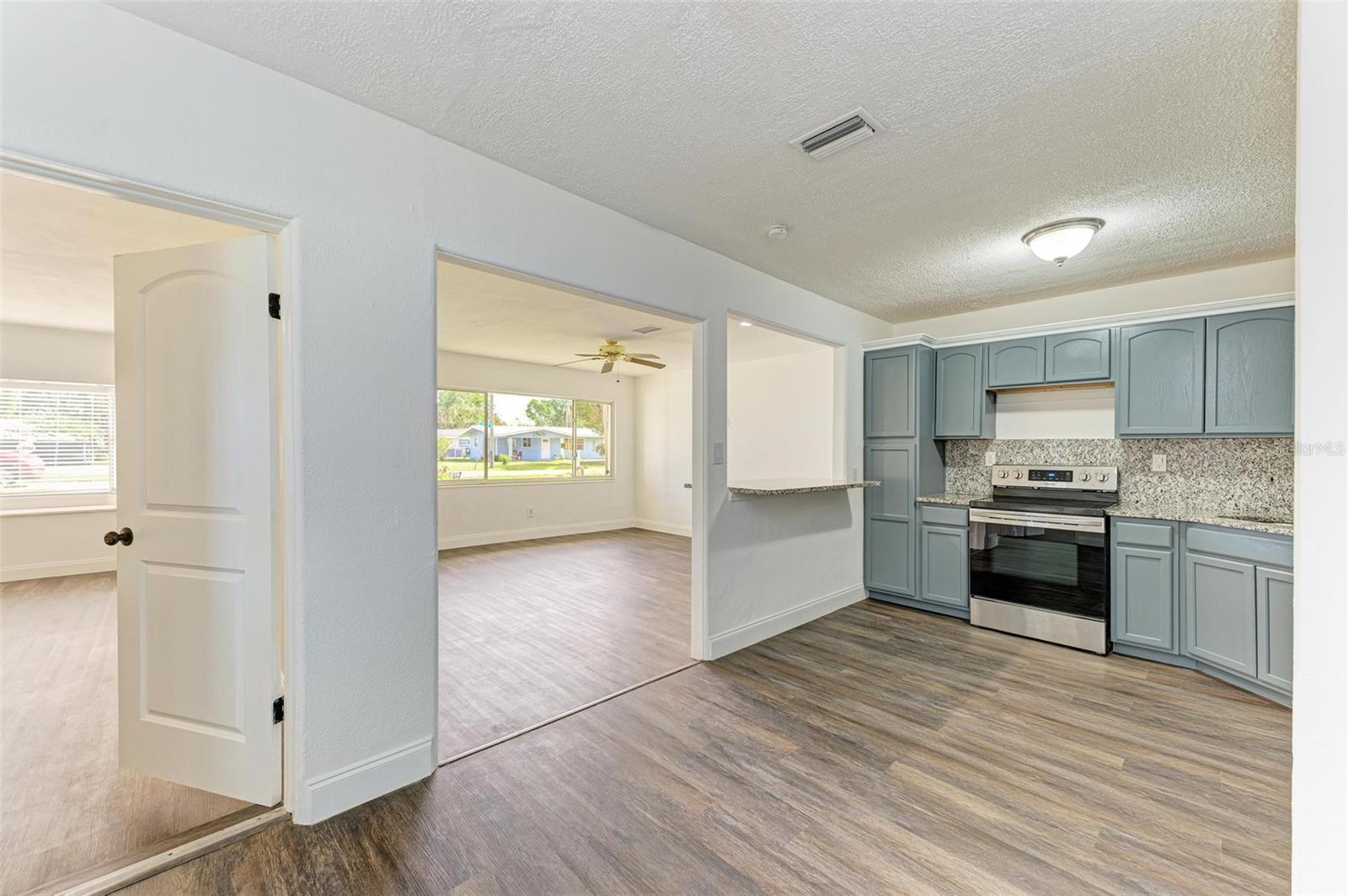 818 PADGETT AVE, SARASOTA, FL, 34237