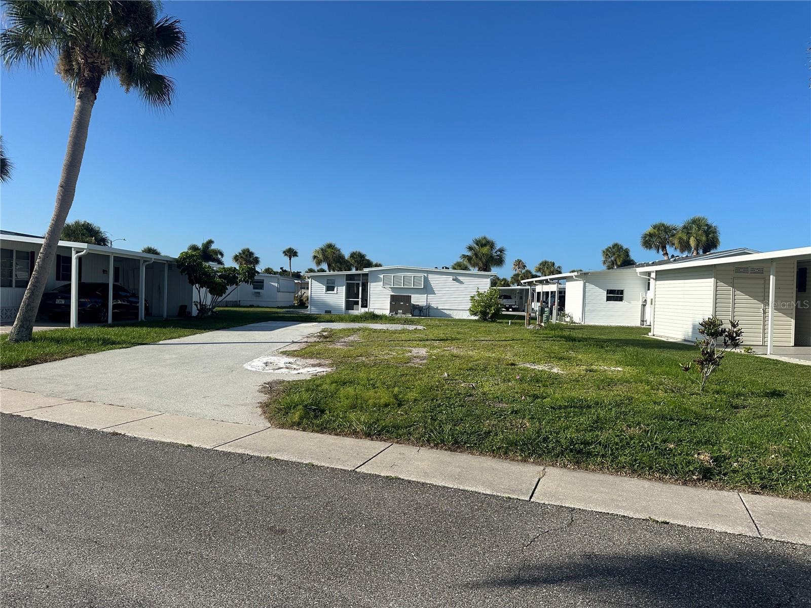 670 DELPHINIUM DR, VENICE, FL, 34293