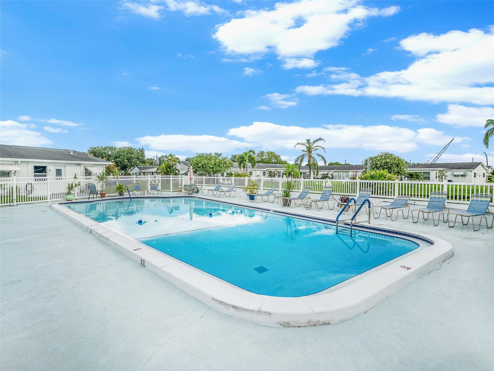 9917 DAFFODIL ST N, PINELLAS PARK, FL, 33782